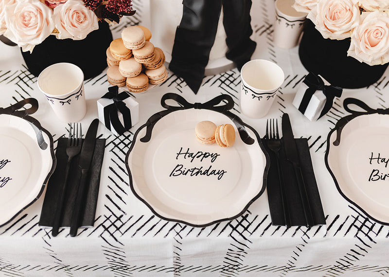 Popierinės lėkštutės "Happy Birthday" su kaspinu (6vnt./18cm) 24/27cm